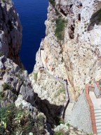 450px-alghero_grotta_di_nettuno_stairways