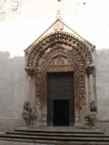 Portale della Cattedrale di Altamura