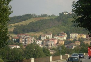 Fornovo di Taro in lontananza