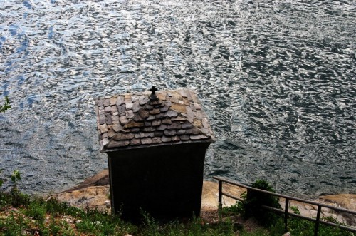 Maccagno - Cappella dedicata a S. Maria Bambina Maccagno - Cappella dedicata a S. Maria Bambina