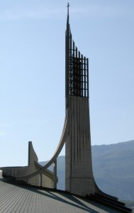 “SALTO DAL TRAMPOLINO”