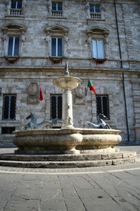 Fontana di Piazza Arringo