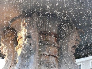 Fontana di Piazza San Pietro