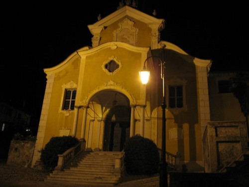 Orta San Giulio - Notturno sulla Parrocchiale