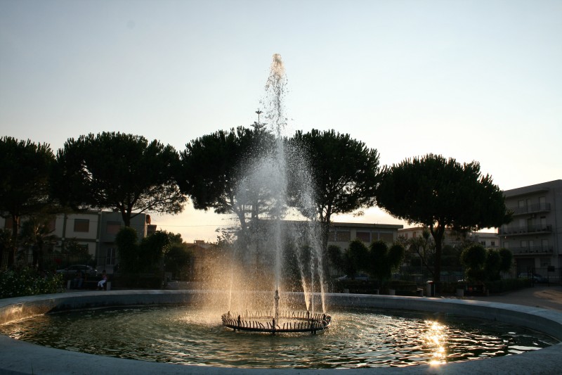 ''fontana al tramonto'' - Venetico