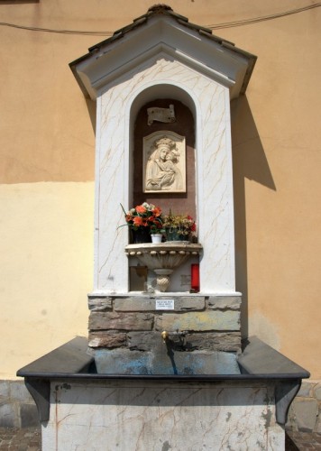 Chiavari - La Madonna vi guarda Chiavari - La Madonna vi guarda