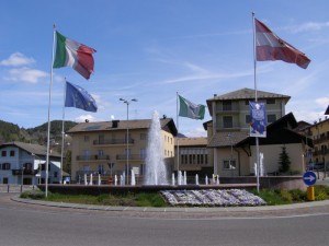 Fontana-Rotatoria a Baselga di Pinè
