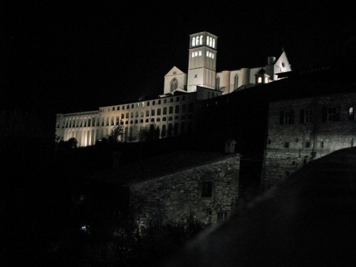 Assisi - La Basilica di notte