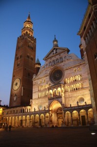 Duomo di Cremona al tramonto