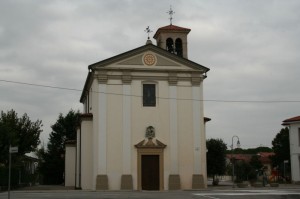 La chiesa di Rivis