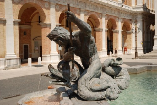Loreto - Tritone (fontana della Madonna di Loreto)