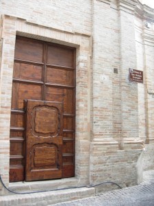 Portone di San Michele Arcangelo