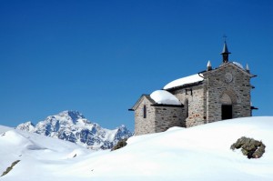 Chiesetta dell’Alpe Prabello in Val Malenco