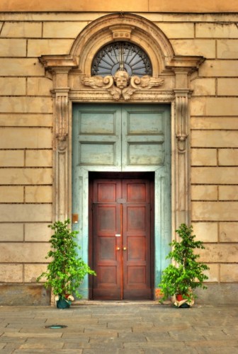 Torino - Door keeper