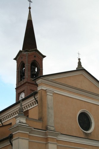 Roccabianca - La Chiesa di San Bartolomeo e San Michele