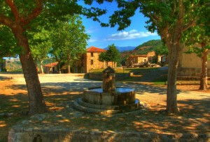 Fontana al centro di Roscino vecchio