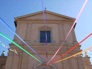 in festa (Parrocchia della Beata Vergine Assunta)