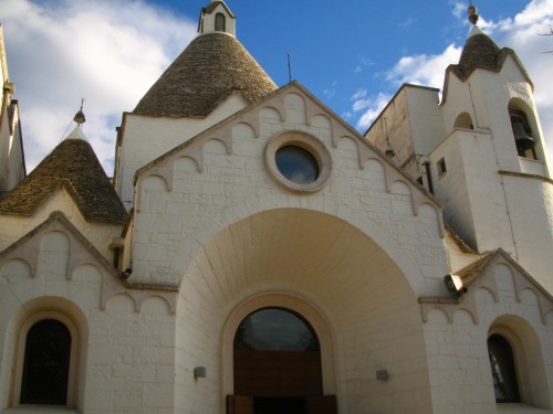 Alberobello - Toccando il cielo