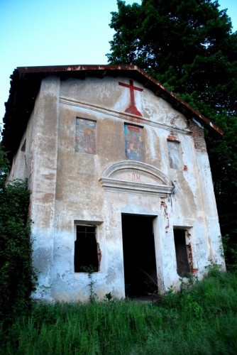 San Carlo Canavese - Sconsacrata... San Carlo Canavese - Sconsacrata...