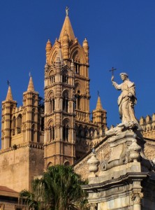 cattedrale di Palermo . prospettiva verticale