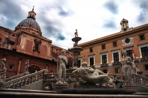Palermo - Fontana pretoria Palermo - Fontana pretoria