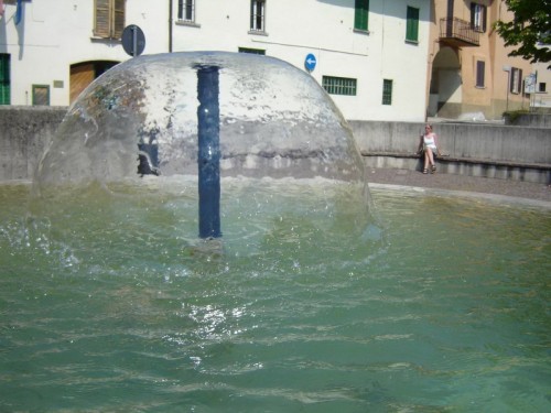 Ispra - fontana di Ispra (VA)