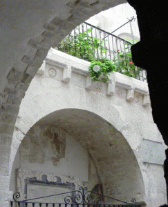 Scorcio chiesa - grotta di San Michele
