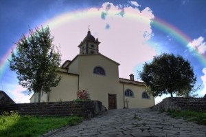 Santa Maria di Tofori e l’arcobaleno