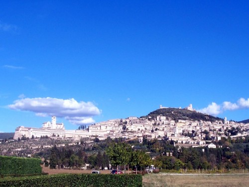 Assisi - Basilica S.Francesco Assisi vista da lontano