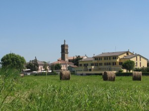 Il campanile dalla Piovese
