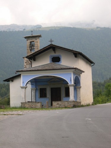 Vilminore di Scalve - Chiesa Bueggio centro