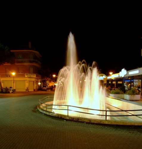 San Mauro Pascoli - fontana in centro