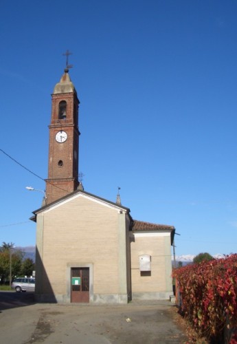 Buriasco - autunno e cielo blu