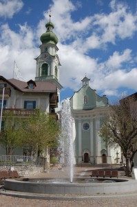 chiesa e fontana