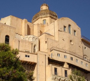 La Cattedrale da est