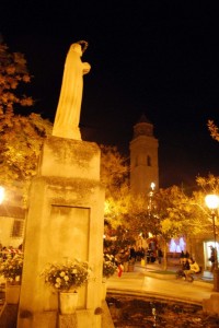 La fontana dello Zampillo, la Madona e il campanile