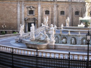 Fontana di Piazza Pretoria, Palermo