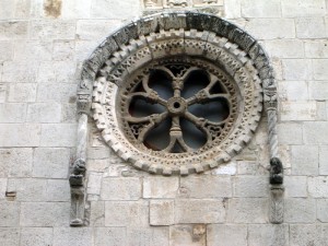 Il rosone - chiesa di S. Severino