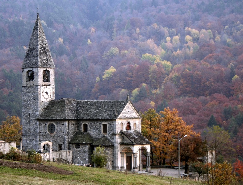 ''Chiesa in autunno'' - Druogno