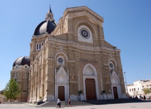 IL DUOMO PSEUDO GOTICO