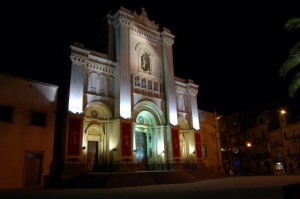 Abbazia di San Filippo illuminazione artistica per la festa patronalealtra veduta