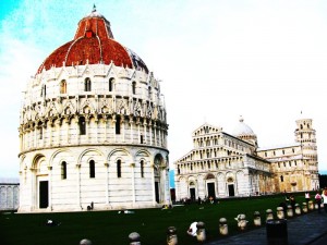Il battistero ed il Duomo:Gioie dell’Umanità
