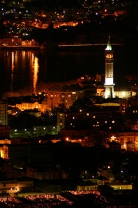 Notturno lecchese con il campanile di S.Nicolò