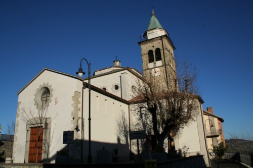 Villa Minozzo - Chiesa di montagna