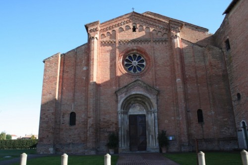 Fontevivo - L'Abbazia cistercense di San Benedetto