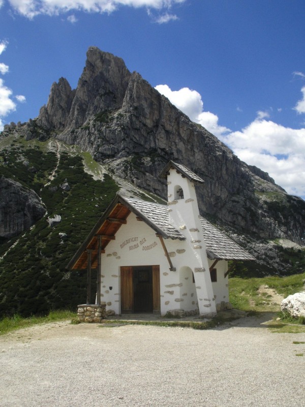''La chiesa di passo Falzarego'' - Cortina d'Ampezzo