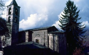 Chiesa di Santa Cristina sulla strada per Aprica