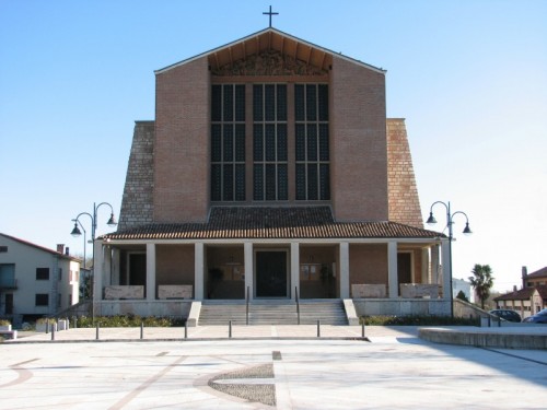 Mussolente - L'imponente Chiesa di Mussolente