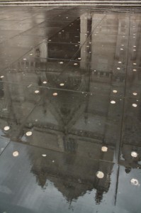 Riflessione sul Duomo Di Napoli