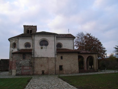 Cavour - Abbazia di Santa Maria